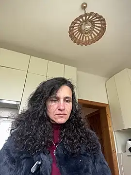 Snapshot of StellaMia263 chatting on May 16, 1:32 pm StellaMia263 online show from May 16, 1:32 pm