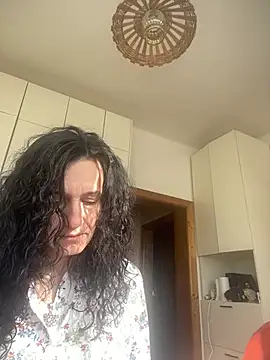 Snapshot of StellaMia263 chatting on May 18, 5:46 am StellaMia263 online show from May 18, 5:46 am