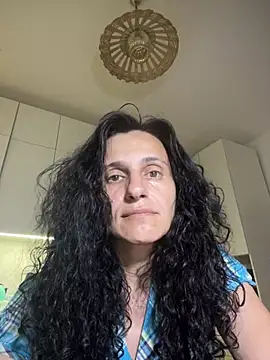 Snapshot of StellaMia263 chatting on June 23, 10:19 pm StellaMia263 online show from June 23, 10:19 pm