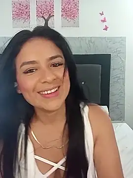 Snapshot of alia_asad chatting on April 11, 12:53 pm alia asad online show from April 11, 12:53 pm