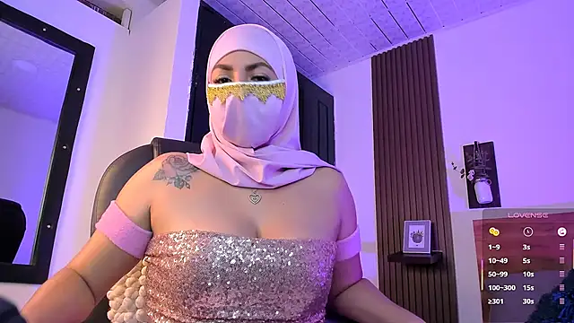 Nailea   online show from May 7, 1:22 am