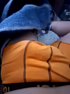 Snapshot of bastian178 chatting on March 28, 2:05 pm bastian178 online show from March 28, 2:05 pm