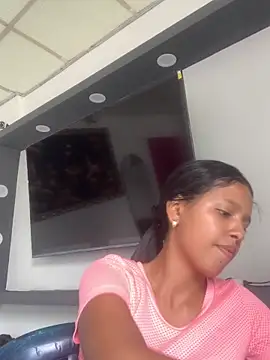 Snapshot of Cataleya2026 chatting on May 4, 5:42 pm Cataleya2026 online show from May 4, 5:42 pm