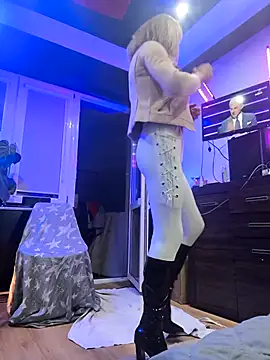 DomMONIKA online show from April 7, 5:57 pm