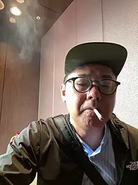 Snapshot of RYUICHI_1919 chatting on July 5, 1:56 am RYUICHI 1919 online show from July 5, 1:56 am