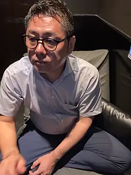 Snapshot of RYUICHI_1919 chatting on July 8, 10:20 am RYUICHI 1919 online show from July 8, 10:20 am