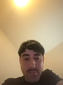 Snapshot of yoshi8317 chatting on March 28, 12:43 am yoshi8317 online show from March 28, 12:43 am