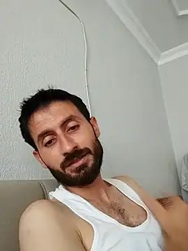 Snapshot of hornyturkishboy1994 chatting on June 12, 11:20 am hornyturkishboy1994 online show from June 12, 11:20 am