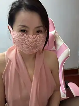 Snapshot of xiaxia-2026 chatting on April 15, 10:44 am xiaxia-2026 online show from April 15, 10:44 am
