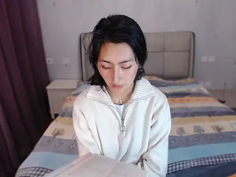 A--zi online show from April 12, 7:57 am