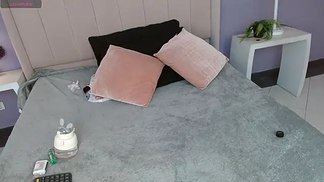 NoelleRuby online show from April 13, 3:34 am