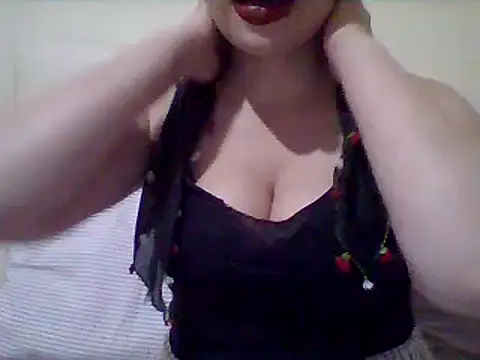 Snapshot of busex25 chatting on May 7, 9:31 pm busex25 online show from May 7, 9:31 pm