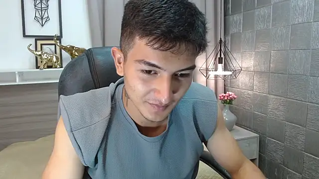 Snapshot of CaballeroNocturno_ chatting on March 31, 3:19 am CaballeroNocturno online show from March 31, 3:19 am