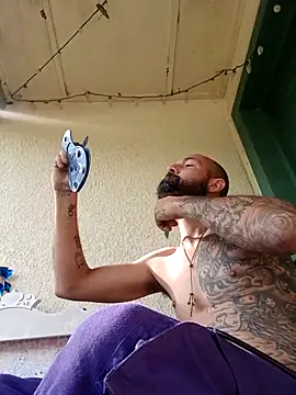 tainted95 online show from April 1, 2:03 pm