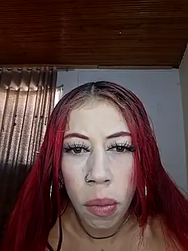 Snapshot of kellyxxx30 chatting on April 12, 3:39 pm kellyxxx30 online show from April 12, 3:39 pm