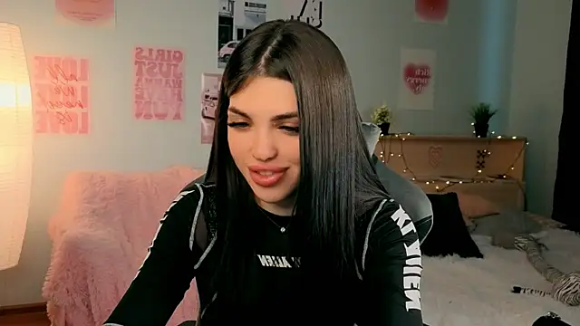 Snapshot of molly_rettyy chatting on April 12, 4:28 am molly rettyy online show from April 12, 4:28 am