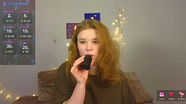 Snapshot of BeautifulPleasureFairy chatting on April 14, 4:40 am BeautifulPleasureFairy online show from April 14, 4:40 am