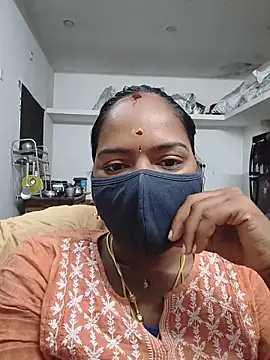 Snapshot of Tamil_Sangeetha chatting on June 9, 11:38 pm Tamil Sangeetha online show from June 9, 11:38 pm