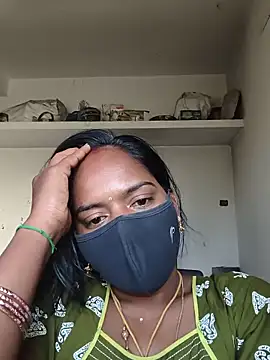 Snapshot of Tamil_Sangeetha chatting on June 11, 12:54 am Tamil Sangeetha online show from June 11, 12:54 am