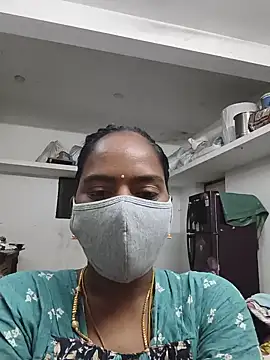 Snapshot of Tamil_Sangeetha chatting on July 12, 11:07 pm Tamil Sangeetha online show from July 12, 11:07 pm