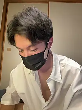 -YumaUemura- online show from May 19, 2:23 pm