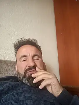 Snapshot of arda096 chatting on April 1, 1:41 pm arda096 online show from April 1, 1:41 pm