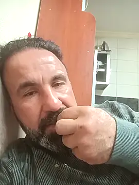 Snapshot of arda096 chatting on April 7, 9:37 pm arda096 online show from April 7, 9:37 pm