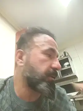 Snapshot of arda096 chatting on April 11, 9:08 pm arda096 online show from April 11, 9:08 pm