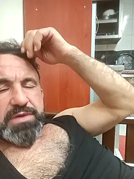 Snapshot of arda096 chatting on April 12, 9:42 pm arda096 online show from April 12, 9:42 pm