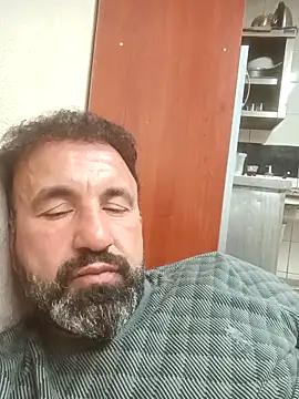 Snapshot of arda096 chatting on April 17, 10:35 pm arda096 online show from April 17, 10:35 pm