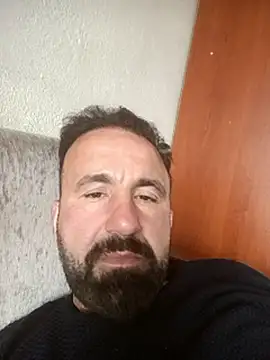 Snapshot of arda096 chatting on May 2, 9:47 am arda096 online show from May 2, 9:47 am