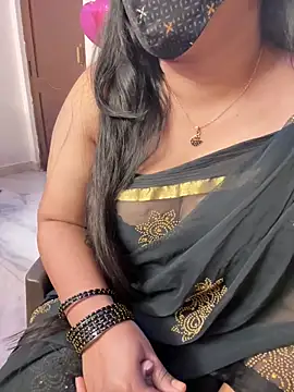 Snapshot of sanvi_sandy chatting on March 29, 1:55 pm sanvi sandy online show from March 29, 1:55 pm