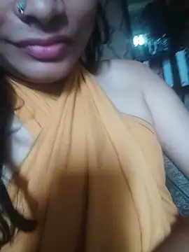 Snapshot of SweetTsAngel chatting on April 21, 3:02 am SweetTsAngel online show from April 21, 3:02 am