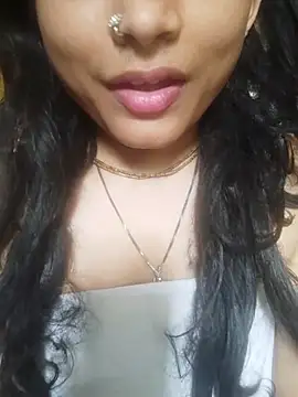 Snapshot of SweetTsAngel chatting on April 26, 7:17 am SweetTsAngel online show from April 26, 7:17 am