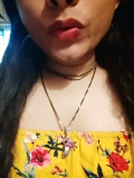 Snapshot of SweetTsAngel chatting on April 28, 10:09 am SweetTsAngel online show from April 28, 10:09 am