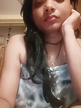 Snapshot of SweetTsAngel chatting on June 5, 7:19 pm SweetTsAngel online show from June 5, 7:19 pm