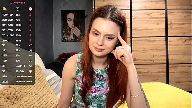 FoxyEmma online show from May 13, 1:41 pm