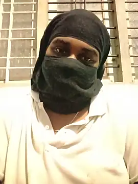Snapshot of Anisha_love1 chatting on June 18, 3:27 pm Anisha love1 online show from June 18, 3:27 pm