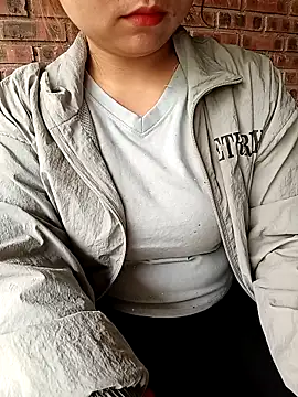 jas-cutle online show from April 17, 2:47 am