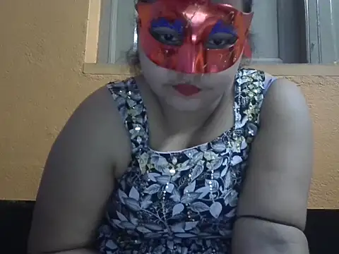 Naina1994 online show from April 4, 6:49 pm