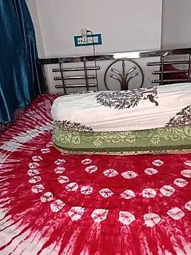 Snapshot of CamGirl_Neha chatting on May 23, 10:25 pm CamGirl Neha online show from May 23, 10:25 pm