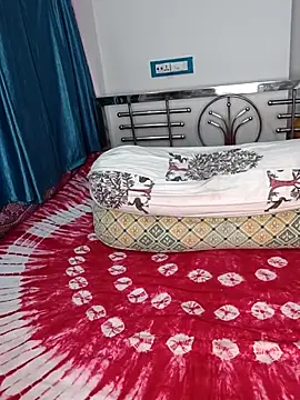 Snapshot of CamGirl_Neha chatting on May 31, 12:08 am CamGirl Neha online show from May 31, 12:08 am