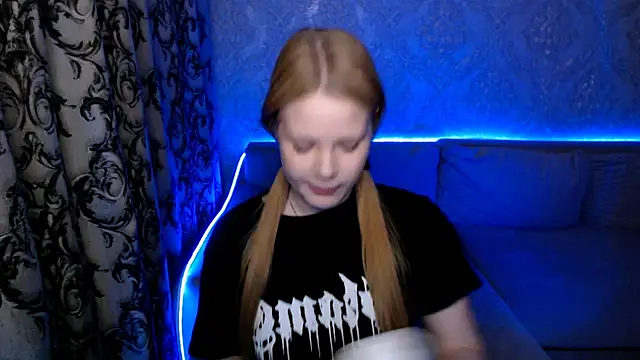 CaseySykes online show from June 13, 7:01 pm