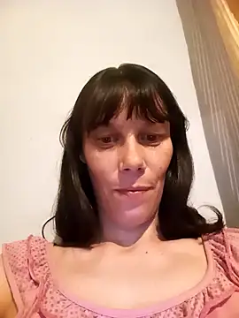 Snapshot of VikaBakerX chatting on May 12, 6:27 pm VikaBakerX online show from May 12, 6:27 pm