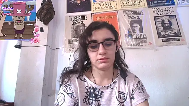 Snapshot of Ellaa_honey chatting on April 25, 3:20 pm Ellaa honey online show from April 25, 3:20 pm