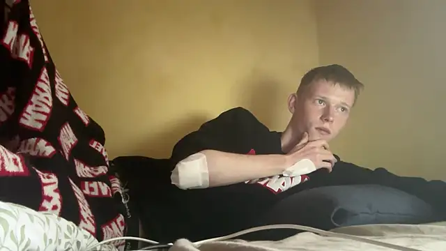 dreamy devi1 online show from April 9, 5:18 pm