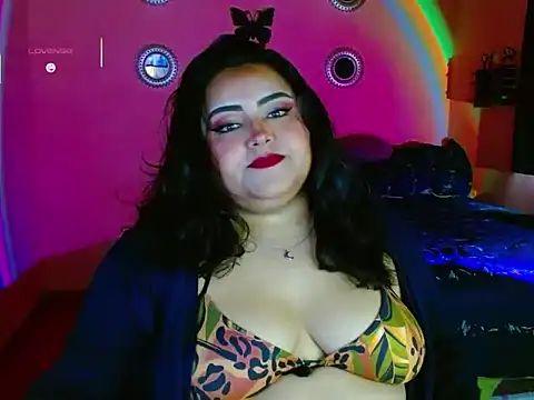 LunaAddittion online show from July 9, 2:10 pm