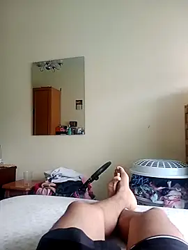 Snapshot of maicolvalejo4444 chatting on March 31, 4:51 pm maicolvalejo4444 online show from March 31, 4:51 pm