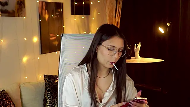 Snapshot of ElisonAvergarden chatting on May 22, 9:59 am ElisonAvergarden online show from May 22, 9:59 am