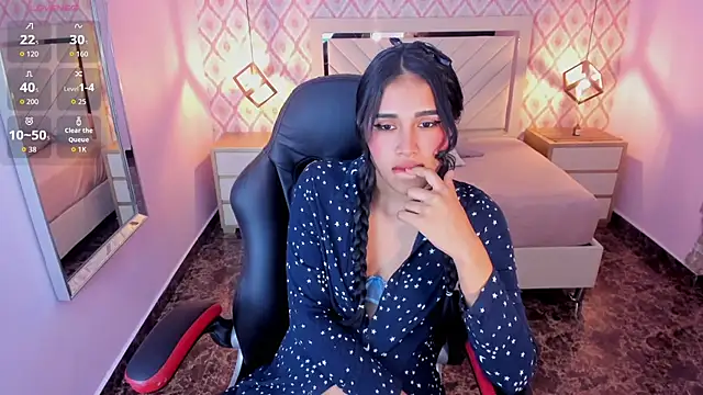 Snapshot of PALOMA_ALVES chatting on May 13, 10:38 pm PALOMA ALVES online show from May 13, 10:38 pm
